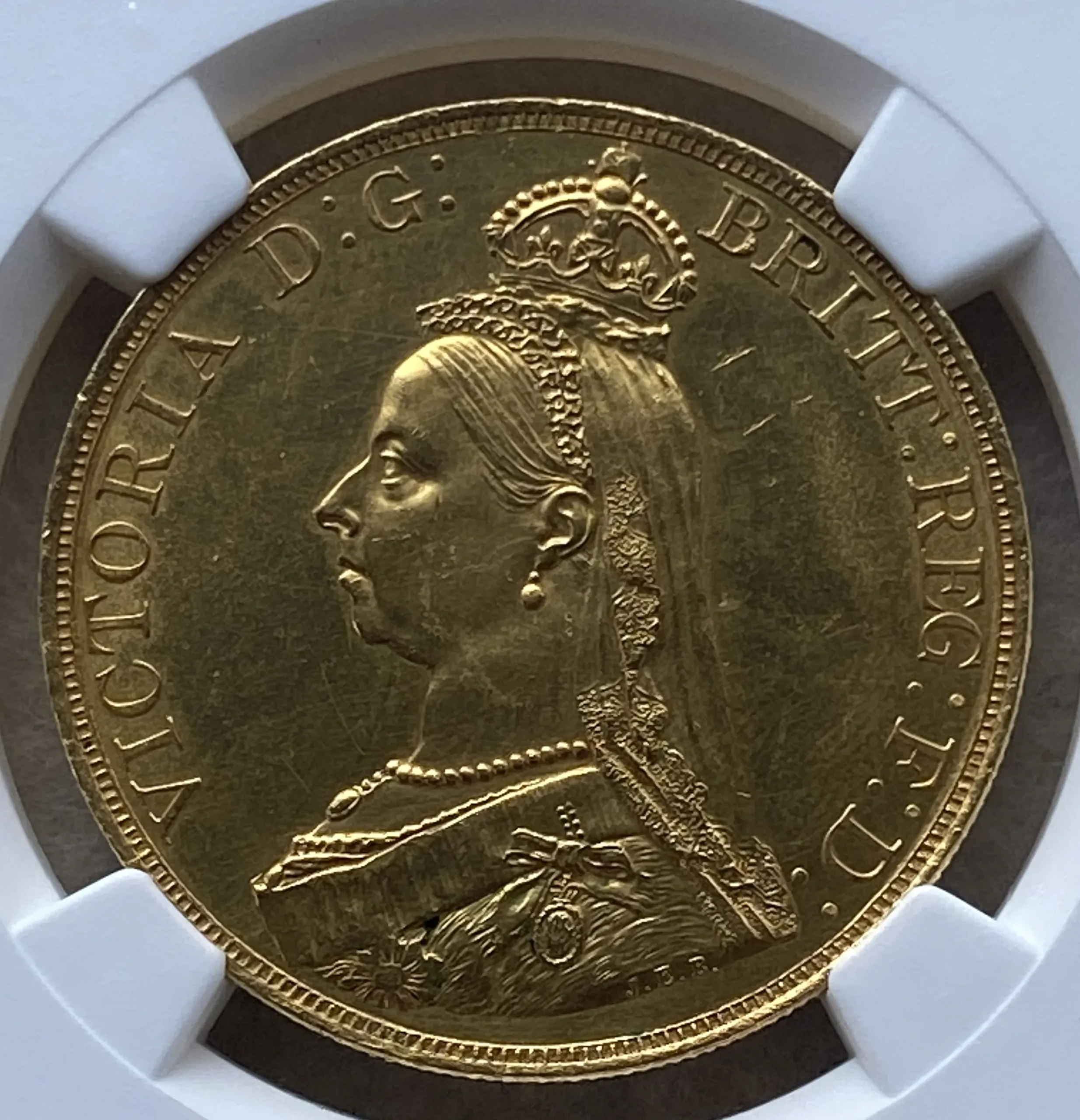 1887年 イギリス 5ポンド金貨(金重量39.94g 91.7%)ビクトリア ジュビリーヘッド MS62 NGC 高鑑定品! - 画像 (3)