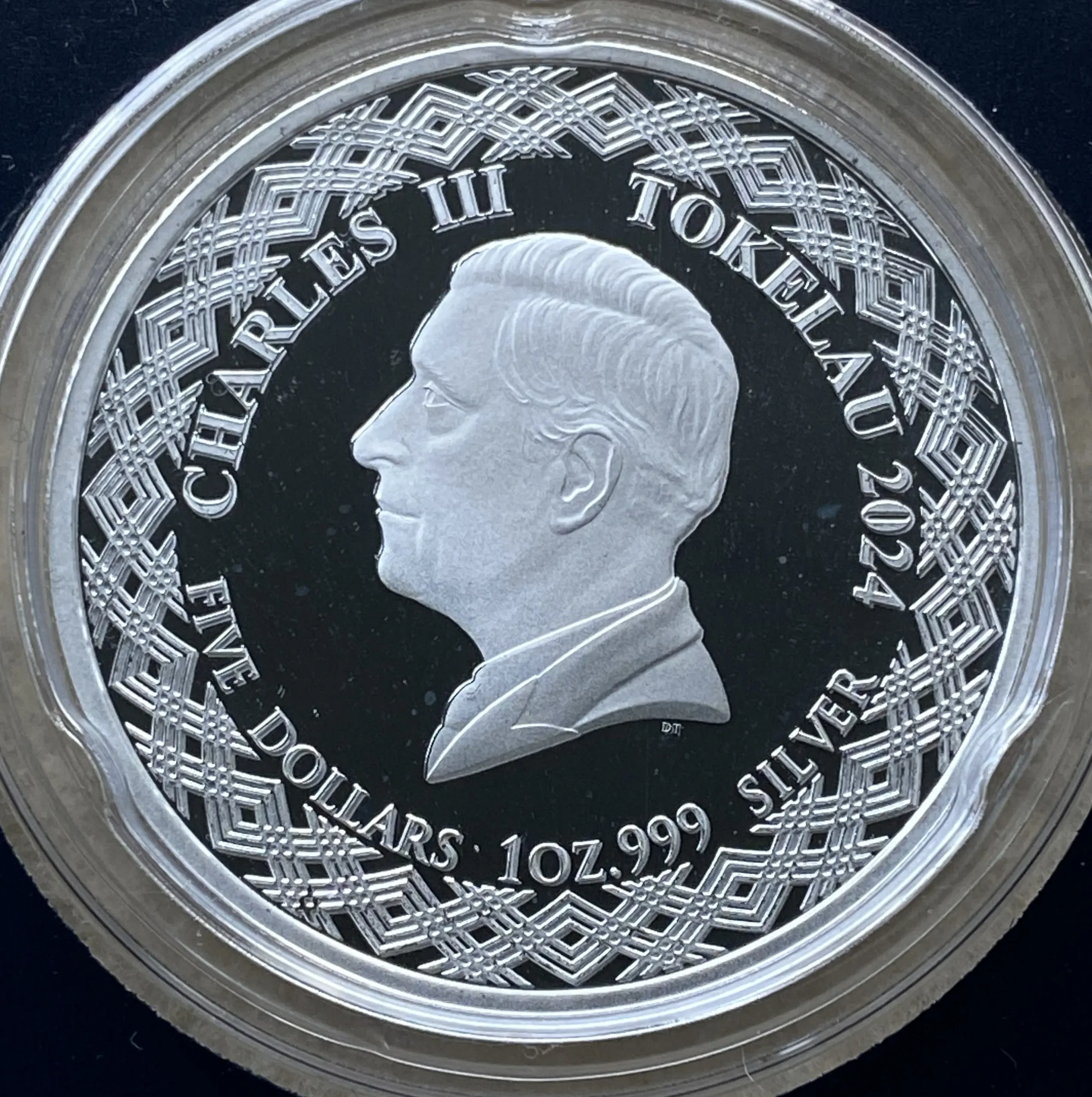 2024年 トケラウ諸島 5ドル銀貨(純銀31.1g)ロングフィン・バナーフィッシュ 保護プラスチック封入/PCGS FirstStrike認定品! - 画像 (6)