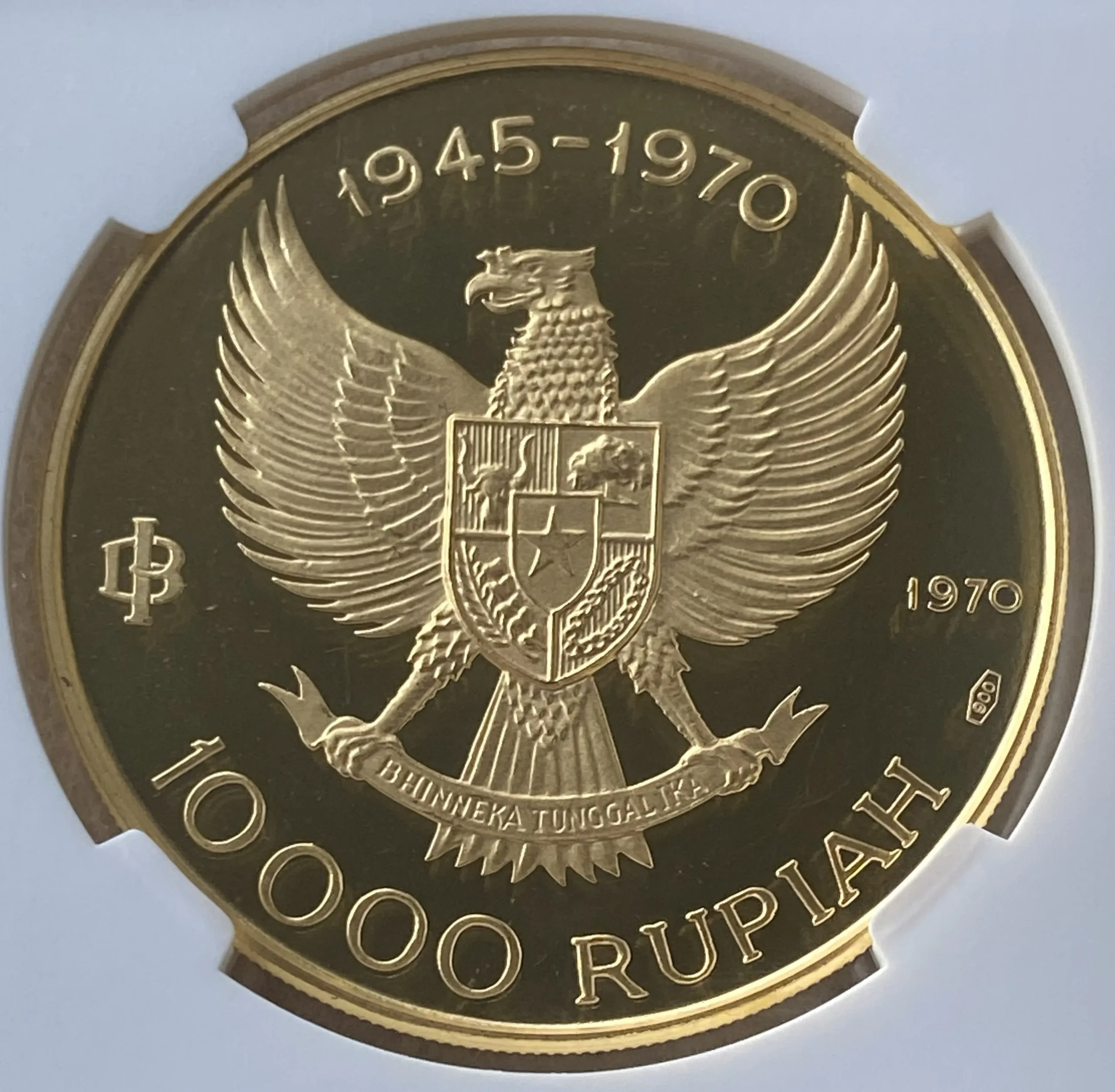1970年 インドネシア 10000ルピア プルーフ金貨(金重量24.68g 90% 40mm)伝統舞踊ダンサー PF64UC NGC 鑑定品! - 画像 (7)