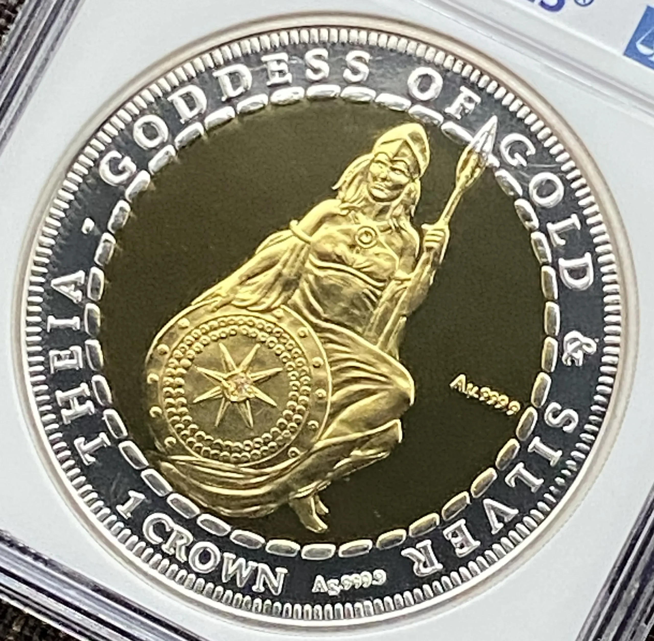 【地金価格∔20000円】2017年 アセンション島 1クラウン バイメタル金銀貨(純金1オンス+純銀0.5オンス)テイア ダイアモンド内包 PF70UCかつFR NGC 堂々最高鑑定品!