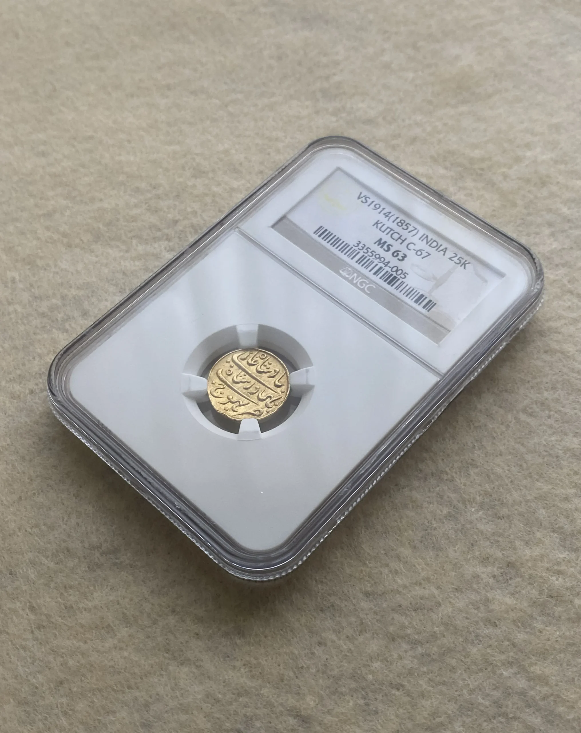 1857年(VS1914)インド カッチ王国 25コリ金貨 マハラオ・デサルジ2世 MS63 NGC 鑑定品! - 画像 (2)