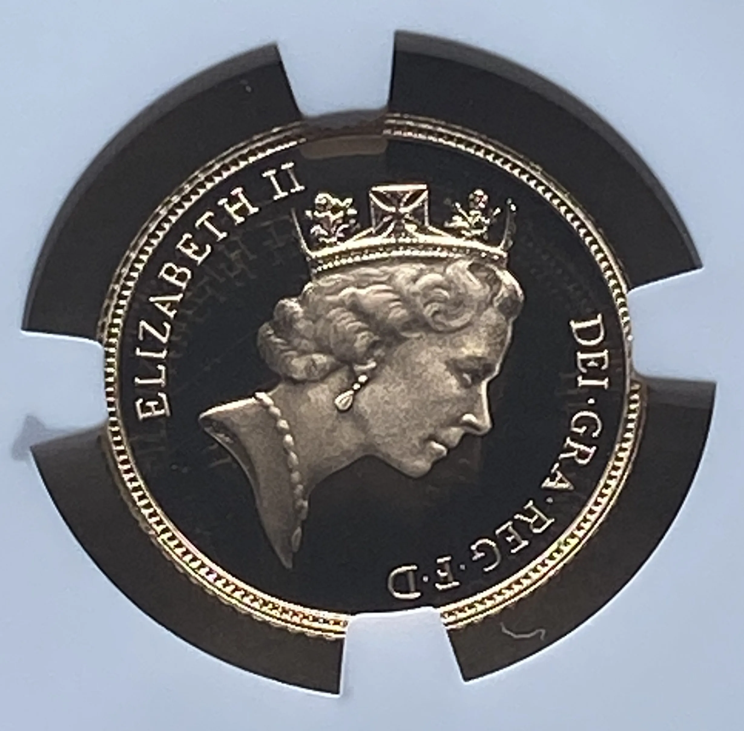 1988年 イギリス ハーフソブリン金貨 エリザベス2世女王 マクルーフ肖像 プルーフ PF70 ULTRA CAMEO NGC 堂々最高鑑定品! - 画像 (5)