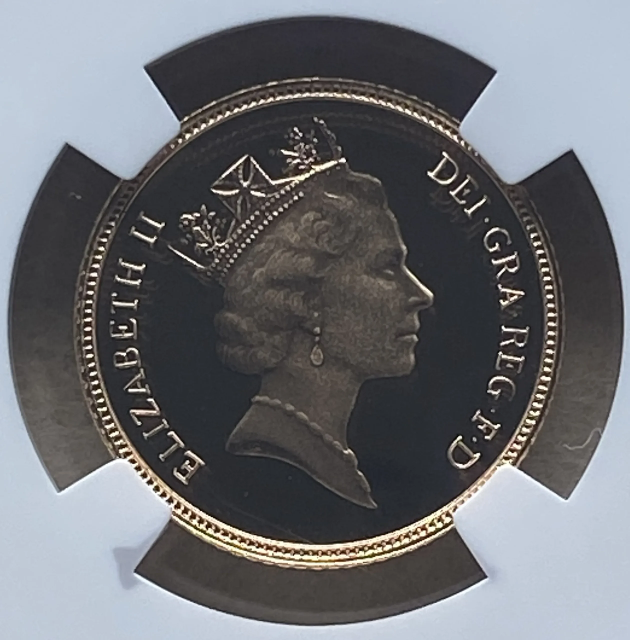1988年 イギリス ハーフソブリン金貨 エリザベス2世女王 マクルーフ肖像 プルーフ PF70 ULTRA CAMEO NGC 堂々最高鑑定品! - 画像 (7)