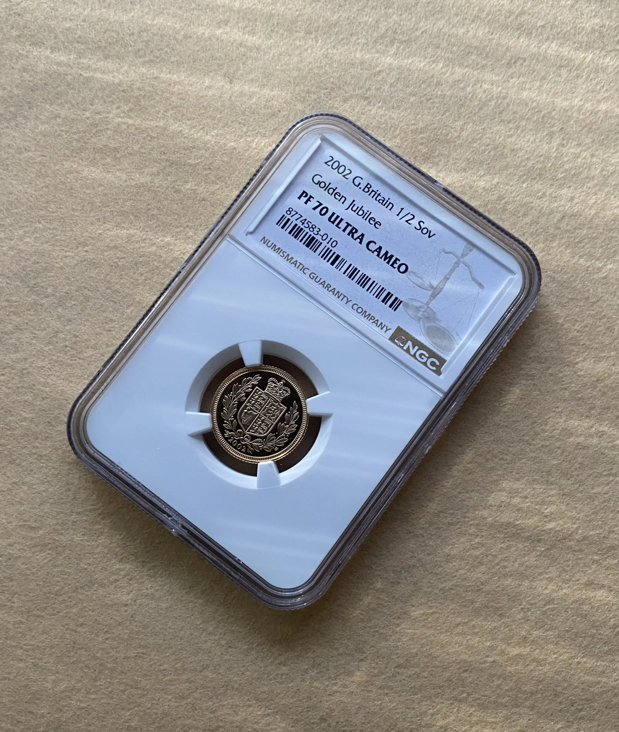 2002年 イギリス ハーフソブリン金貨 Golden Jubilee 特別意匠 NGC PF70UC 堂々最高鑑定! - 画像 (2)