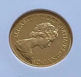 【フリマアプリ併売中(商品説明文一読下さい。)】1982年 イギリス エリザベス2世 ハーフソブリン金貨 プルーフ ANACS PF69 発行19090枚 稀少!