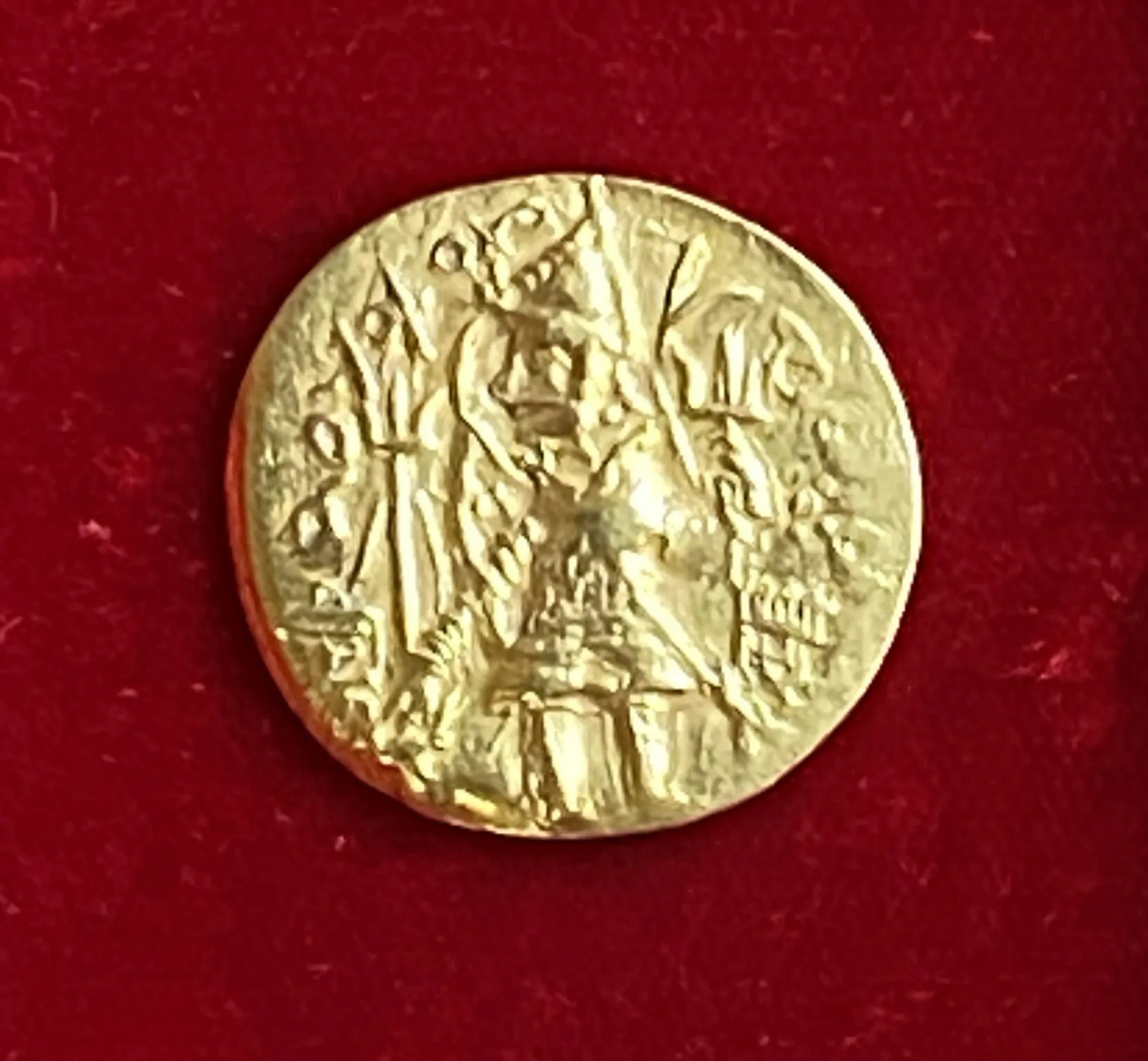 インド クシャーナ朝 ヴァスデーヴァ1世 ディナール金貨(7.72g) 190-230年 シヴァ神意匠 稀少古代金貨! - 画像 (5)