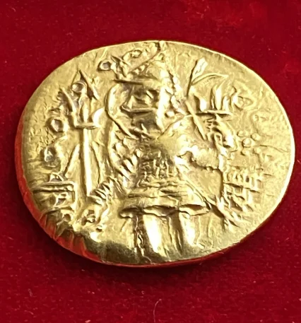 インド クシャーナ朝 ヴァスデーヴァ1世 ディナール金貨（7.72g） 190-230年 シヴァ神意匠 稀少古代金貨！
