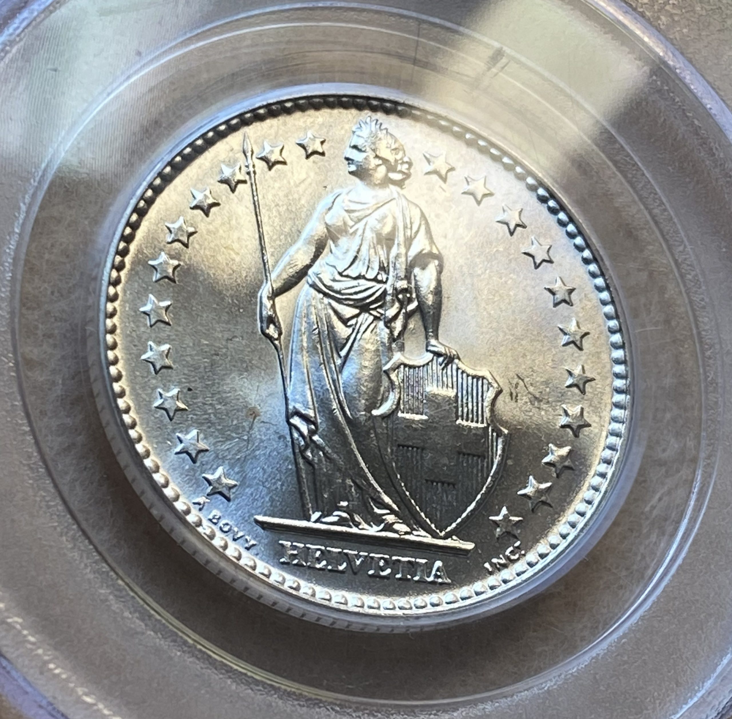 【フリマアプリ併売中(商品説明文一読下さい。)】1965年 スイス 2フラン銀貨 ヘルベティア立像 ベルン造幣局 PCGS MS66 高鑑定品! - 画像 (4)
